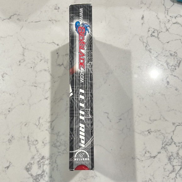 BeyBlade Let It Rip! Vhs - Picture 2 of 9